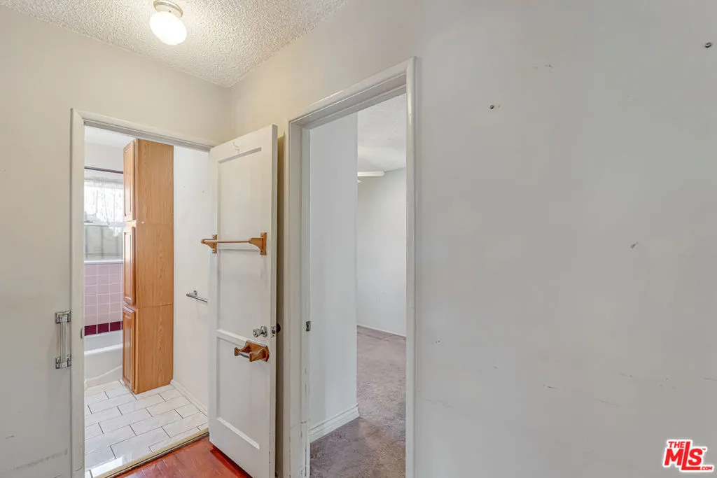 331 E 119th Street, Los Angeles, California 90061 home-pic-12